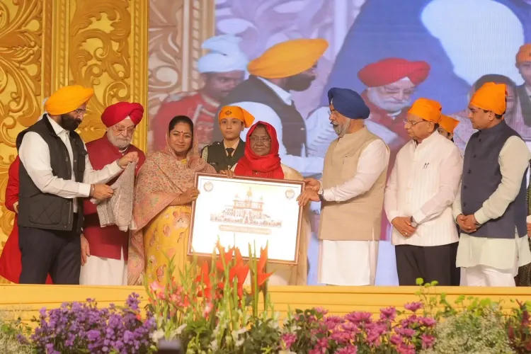 क्या दिल्ली की सीएम रेखा गुप्ता ने श्री गुरु तेग बहादुर साहिब के बलिदान को याद किया?