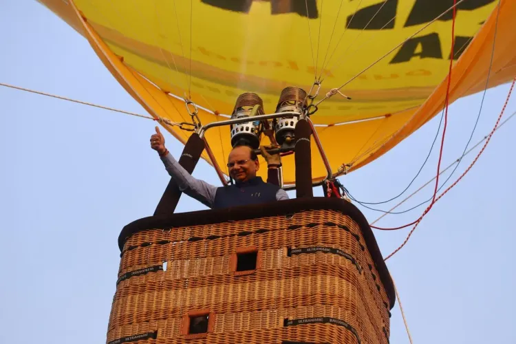 क्या दिल्ली की पहली हॉट एयर बैलून राइड का परीक्षण सफल हुआ?