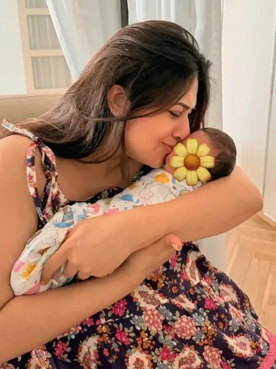 Divyanka Tripathi marks one month of twin boys with emotional posts