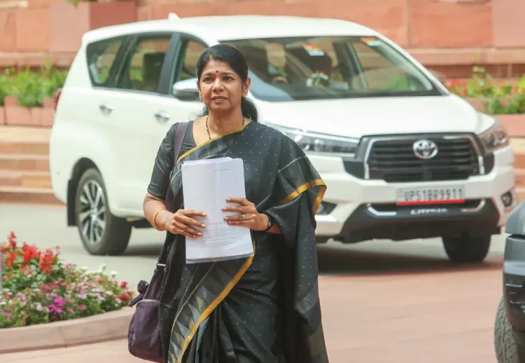 कनिमोझी और तमिलिसाई ने मंत्री कीर्तना के समर्थन में उठाई आवाज़, महिलाओं पर व्यक्तिगत हमलों को बताया 'गंदी राजनीति'