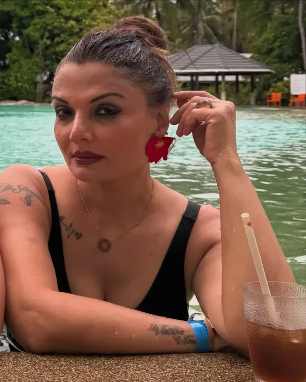 What Advice Did Deepshikha Nagpal Give Kunickaa Sadanand on Bigg Boss 19?