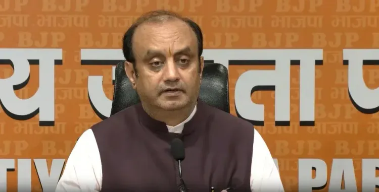 BJP attacks Rahul Gandhi: 'Don't flee, hear Amit Shah's reply'