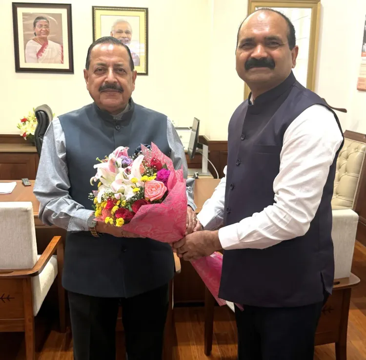 Dr. Jitendra Singh meets new LBSNAA Director B. Rajender