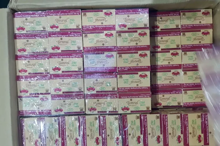 डीआरआई का बड़ा ऑपरेशन: 2 लाख प्रतिबंधित गोलियां जब्त, नाइजीरिया तस्करी नेटवर्क ध्वस्त; 3 गिरफ्तार