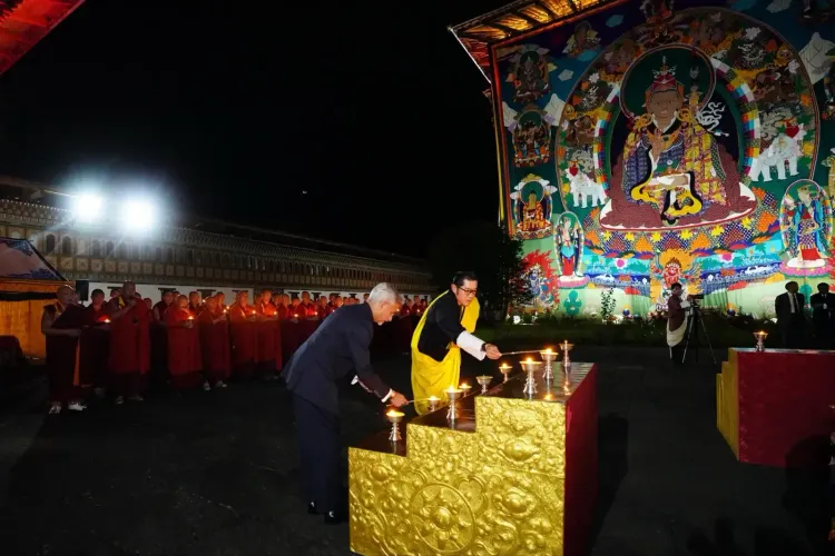 Jaishankar, Bhutan's King light 'Aashirvaad Ka Diya' at Tashichho Dzong