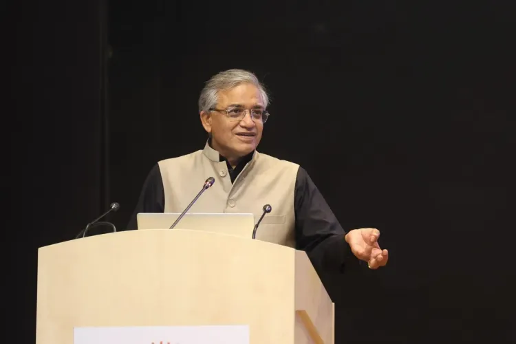 क्या स्वच्छ और समावेशी मतदाता सूची लोकतंत्र की नींव है? : मुख्य निर्वाचन आयुक्त ज्ञानेश कुमार