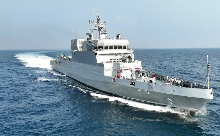 भारतीय नौसेना को एक ही दिन मिले तीन स्वदेशी युद्धपोत: गाइडेड मिसाइल फ्रिगेट, एंटी-सबमरीन क्राफ्ट और सर्वे वेसल