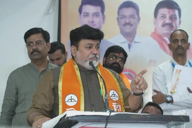 फडणवीस-शिंदे के बीच कोई तीसरा नहीं: उदय सामंत का उद्धव ठाकरे पर पलटवार