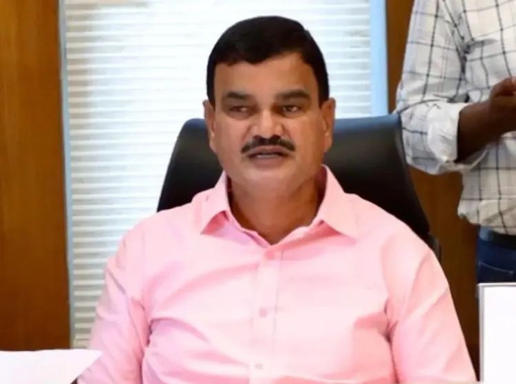 Will eligible farmers benefit from agricultural schemes? Maha Minister