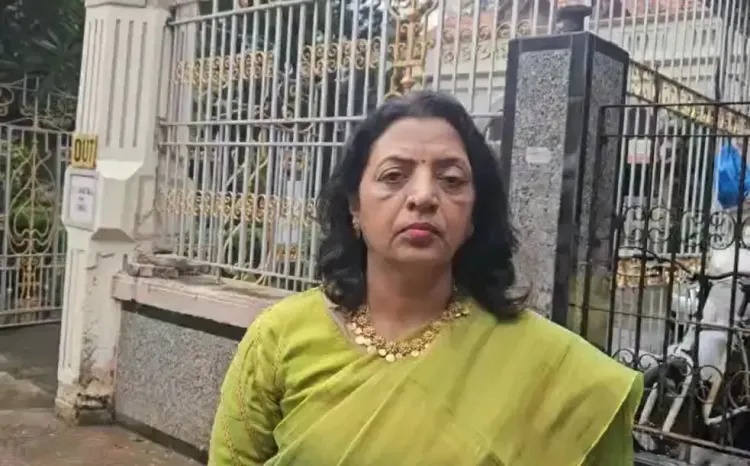 क्या एमवीए का प्रदर्शन सिर्फ दिखावा है? मनीषा कायंदे की टिप्पणी