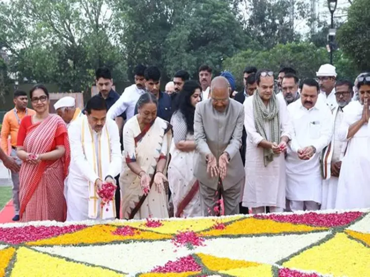 Ram Nath Kovind and Meira Kumar Honor Babu Jagjivan Ram on His 119th Birth Anniversary