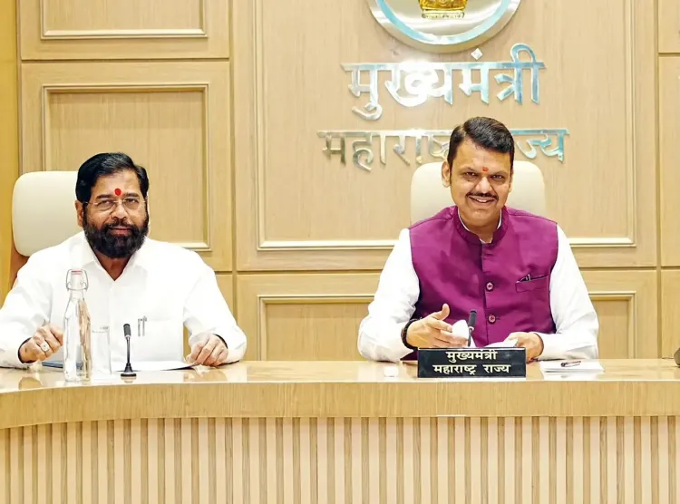 क्या फडणवीस और शिंदे को यूएलसी घोटाले में फंसाने की साजिश हुई थी?