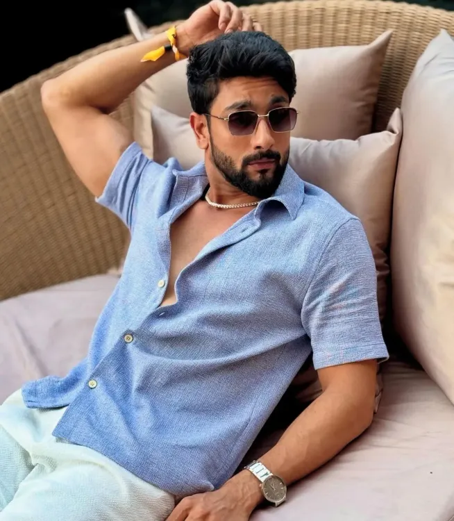 Has Fahmaan Khan's Facebook and Instagram Account Been Hacked?