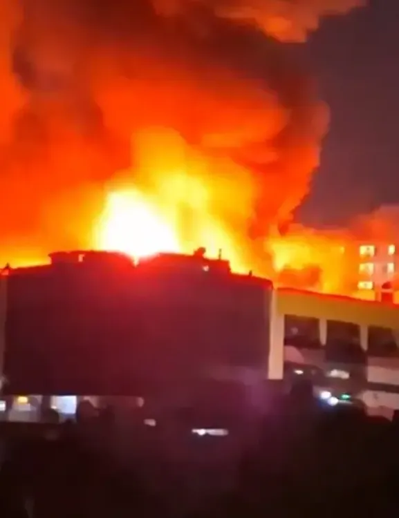 Five Bodies Discovered After Jakarta Mall Blaze