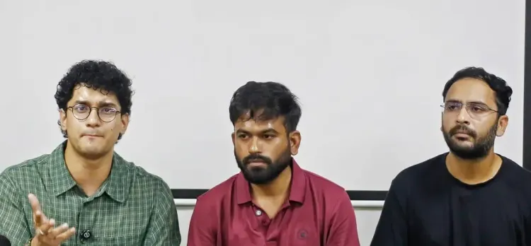CJP विरोध से पहले दिल्ली पुलिस का बड़ा एक्शन: फ्लाइट में हिरासत में लिए दिपके, रांका, सौरव; मुंबई में तुषार गांधी डिटेन