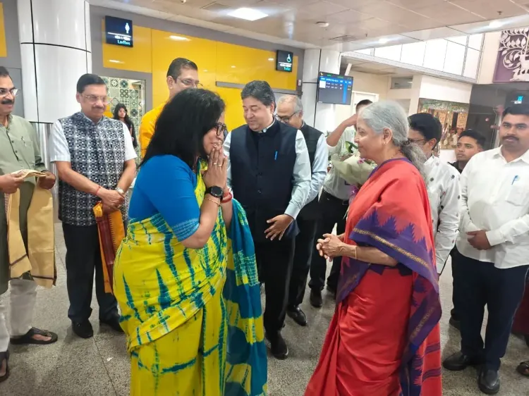 FM Sitharaman Arrives in Bhubaneswar, Welcomed by BJP Odisha
