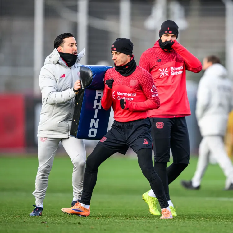 Is the German League Set for a Thrilling Showdown Between Leverkusen and Stuttgart?