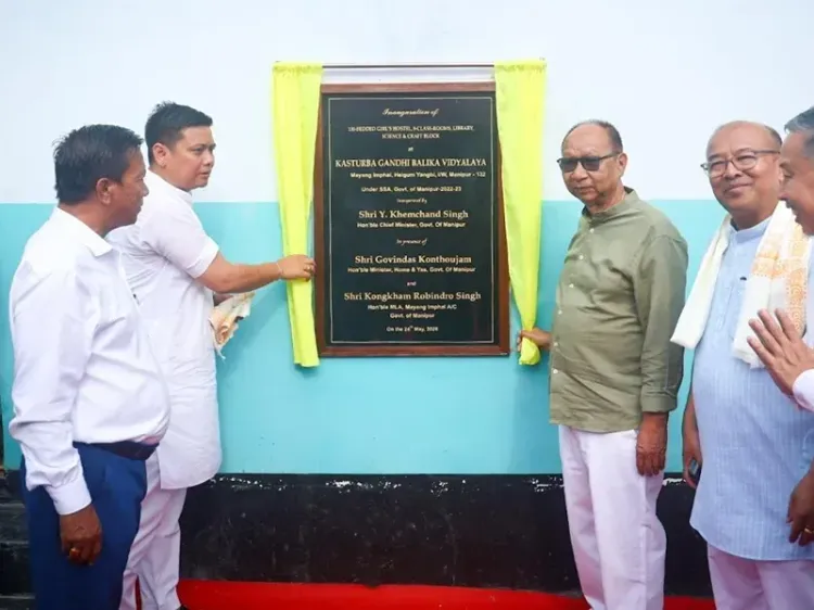 Manipur CM Singh urges unity at Mayang-Imphal sports hall launch