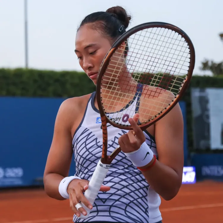 French Open 2026: Chwalinska stuns Zheng 6-4, 6-0; Paolini into Round 2