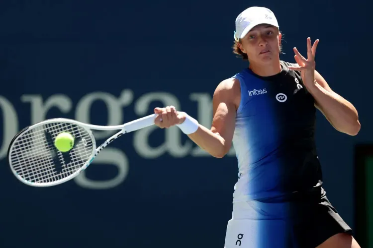 French Open 2026: Swiatek crushes Jones 6-1, 6-2 in 60-minute Roland Garros opener