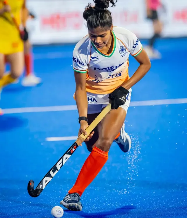 Beauty Dungdung: A Young Hockey Star’s Journey Through Loss and Resilience