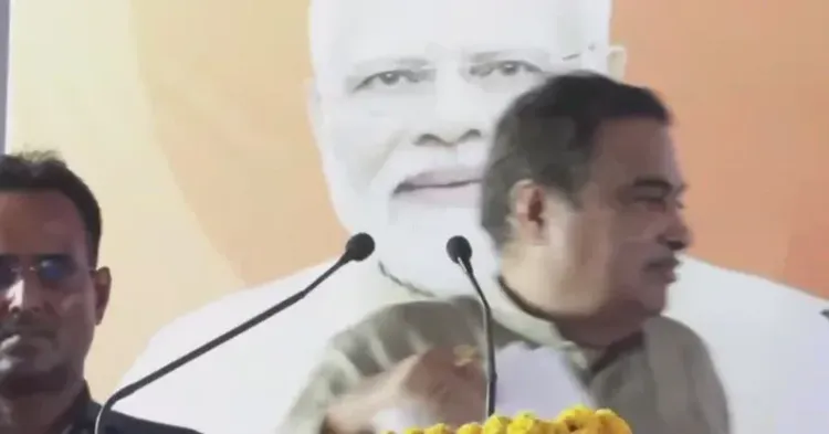 Gadkari addresses public meeting in Kota, Rajasthan