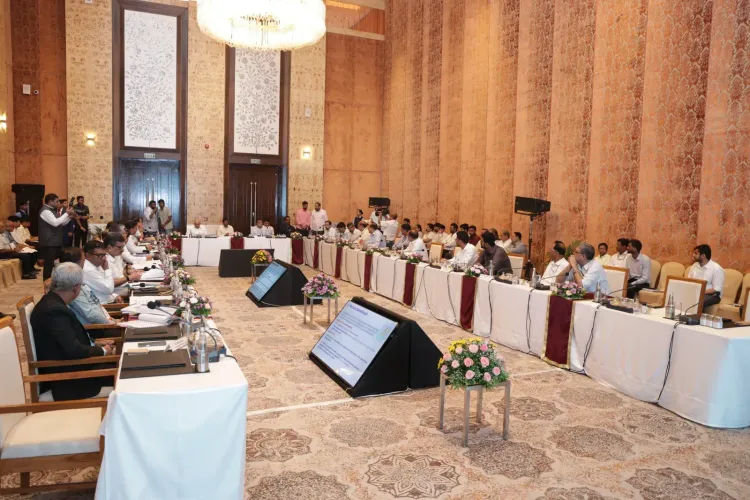 Gadkari, CM Patel Hold Highway Review Meet in Gandhinagar