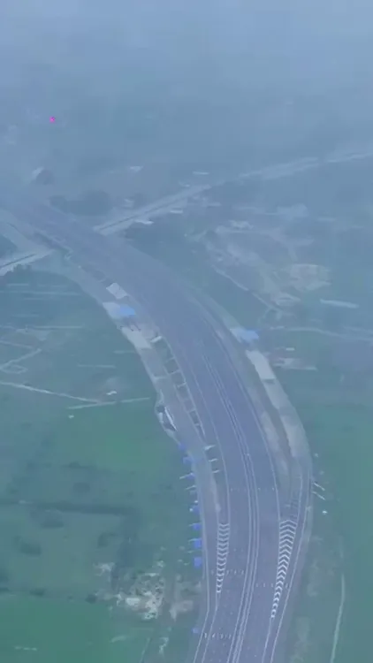 Gadkari Hails Kanpur-Lucknow Expressway as Historic Milestone