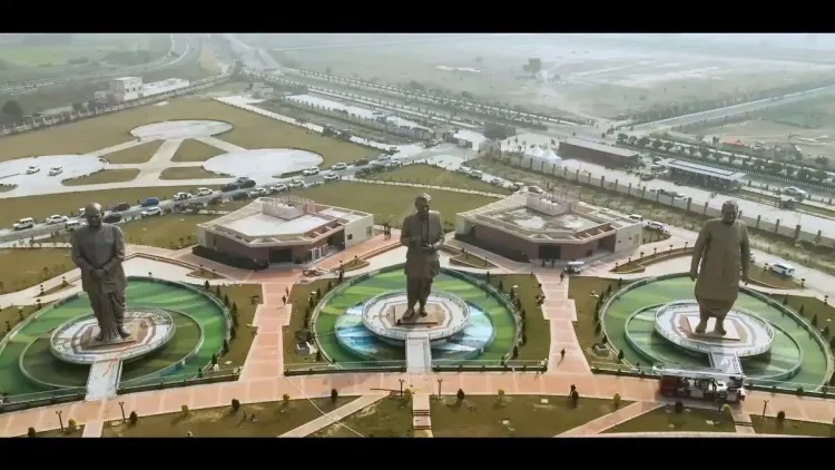Gadkari Highlights National Highway Projects for Lucknow