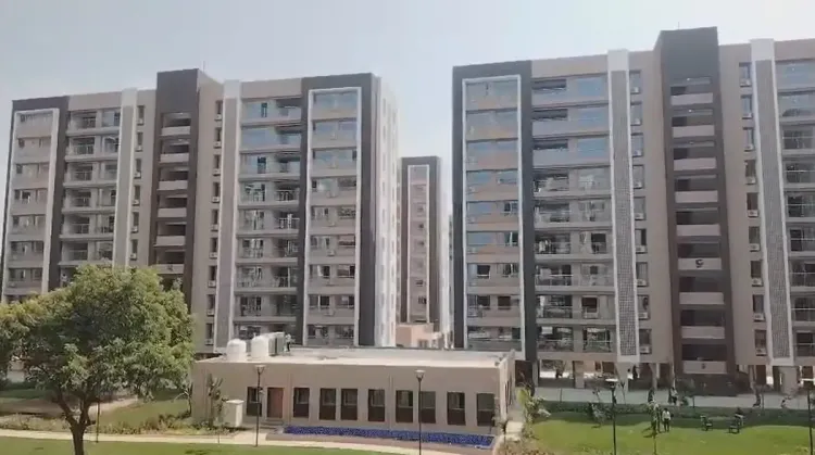 क्या गांधीनगर में केंद्रीय गृह मंत्री अमित शाह नए एमएलए क्वार्टर का उद्घाटन करेंगे?