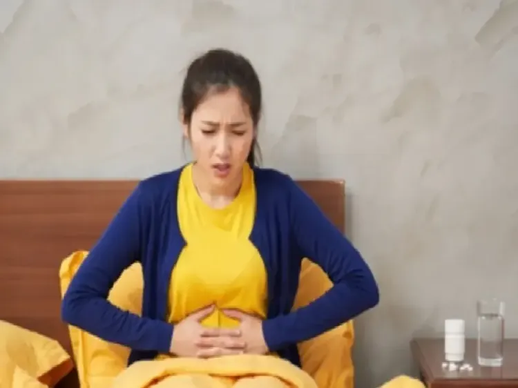 गर्मी में पेट की अम्लता से राहत पाने के उपाय: जानें कैसे करें सीने और पेट की जलन का इलाज