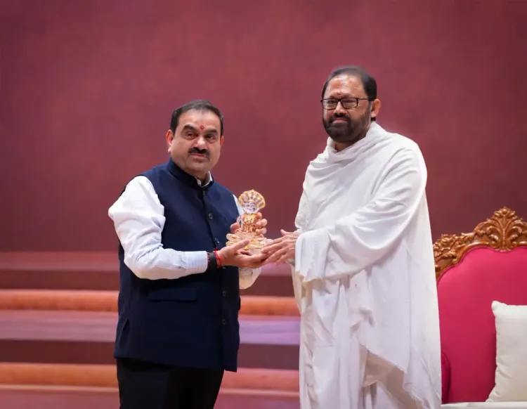 नवरात्रि पर गौतम अदाणी पहुंचे श्रीमद राजचंद्र आश्रम, बोले — 'सेवा ही साधना है'