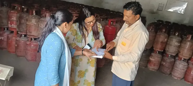 गौतमबुद्ध नगर में एलपीजी गैस कालाबाजारी एवं अवैध रिफिलिंग के खिलाफ प्रशासन की सख्त कार्रवाई