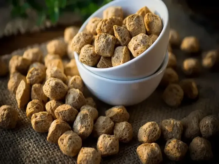 क्या आप घर पर सोया बड़ी तैयार कर सकते हैं? हार्मोन बैलेंस से लेकर वजन कम करने में मददगार!