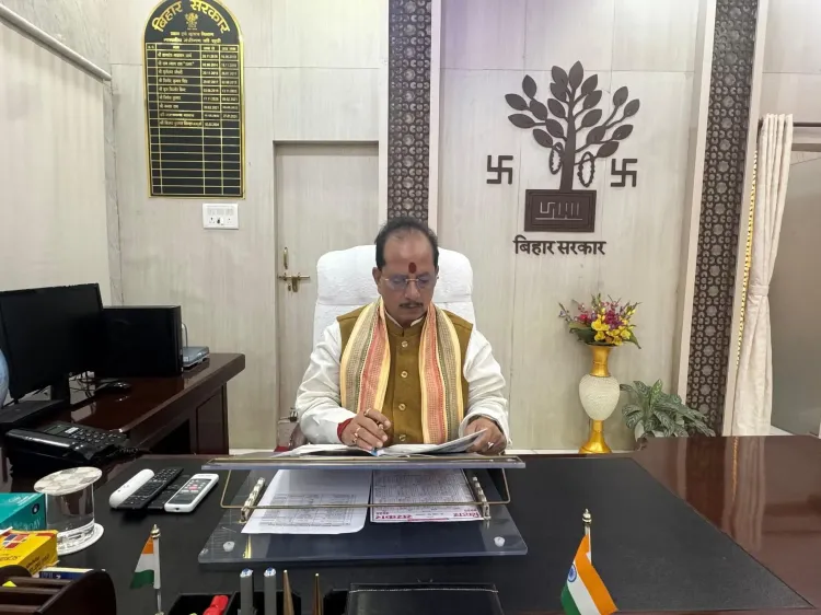 क्या कांग्रेस-राजद घुसपैठियों को नागरिक बनाने की साजिश कर रहे हैं?