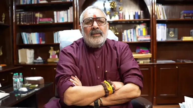 Giriraj Singh accuses Rahul Gandhi of seeking power by bullet, not ballot