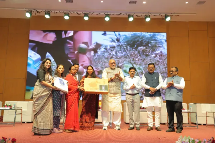 Giriraj Singh distributes farm machines at CCI's 56th Foundation Day