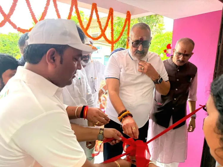 Giriraj Singh inaugurates Jeevika Bhawan in Begusarai's Naokothi