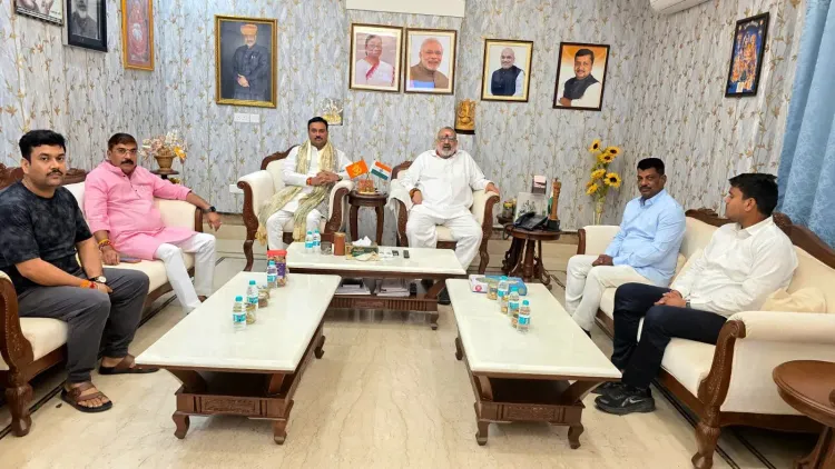 Giriraj Singh tunes into Mann Ki Baat Episode 139