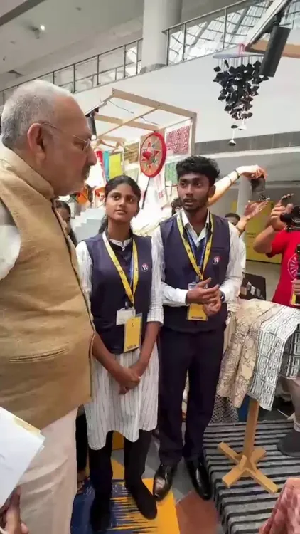 Giriraj Singh visits IIHT SUTRA 2026 handloom innovation exhibition