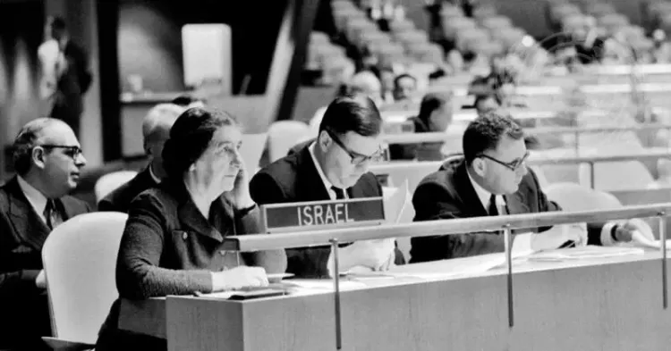 गोल्डा मेयर: इजरायल की 'दादी' जिन्होंने भारत की मदद की