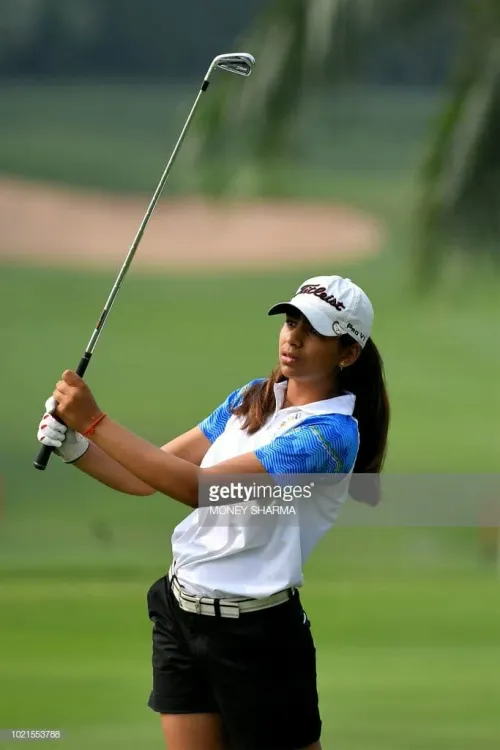 Diksha Dagar Shines in Australia: Tied-8th After First Round at WPGA Championships