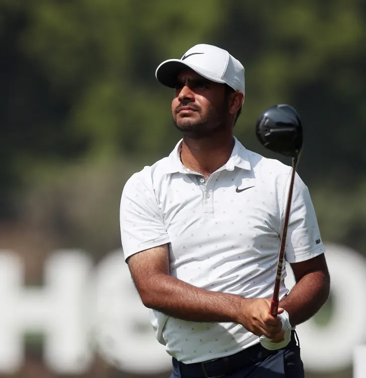 Shubhankar Sharma Ranks 38th at Porsche Singapore Classic
