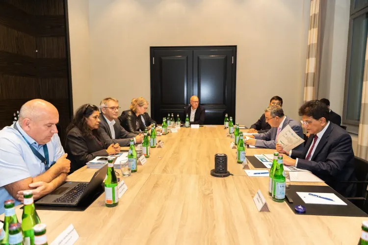 Goyal meets Fraunhofer heads, pitches India-EU FTA tech edge