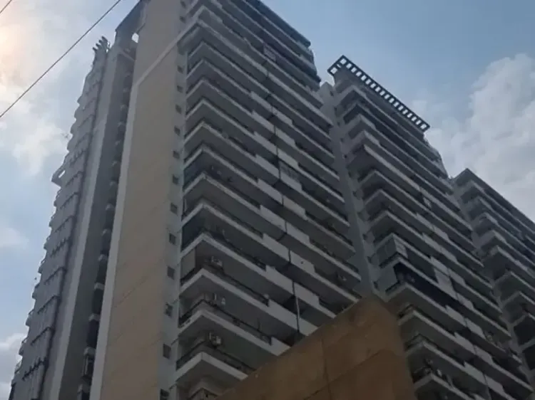क्या ग्रेटर नोएडा में मां-बेटे ने खुदकुशी की? जानें बच्चे की बीमारी से कैसे थे परेशान