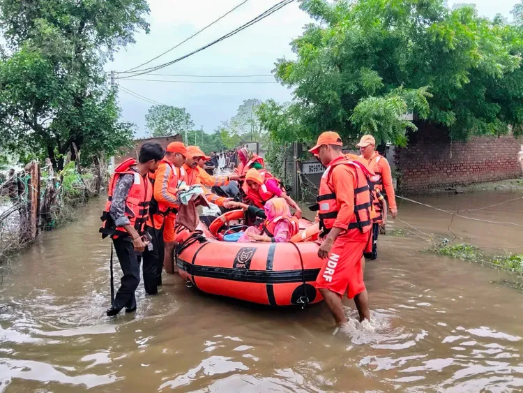 Gujarat roads: 94% of 1,540 flood-closed routes reopened after heavy rains