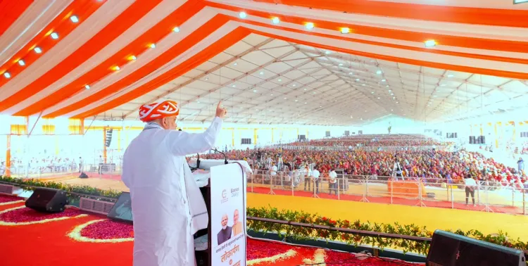 क्या अमित शाह ने गुजरात में बनास डेयरी के बायो सीएनजी और फर्टिलाइजर प्लांट का उद्घाटन किया?