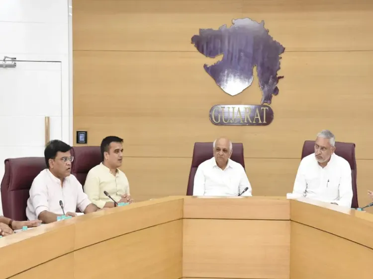 Gujarat Implements Stamp Duty Cuts for Inherited Farm Land and Extends Tenant Purchase Deadline