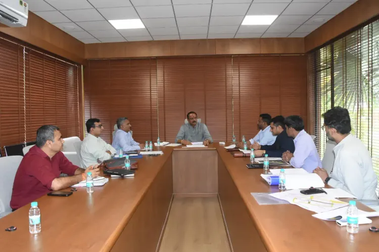 Gujarat clears bonus, ex-gratia for 3,000+ APMC employees across 224 markets