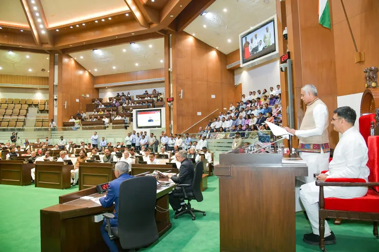 Did the Gujarat Assembly Just Pass the Shops and Establishments Amendment Bill?